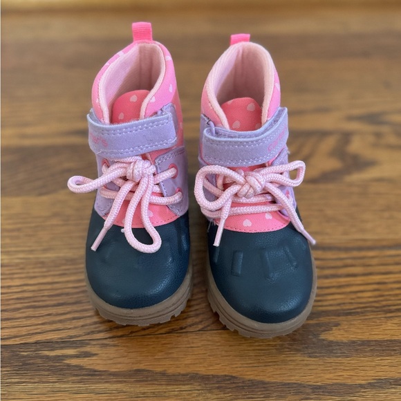 Carter’s Winter Boots (size 6) - Picture 4 of 4